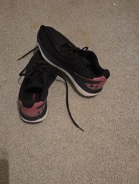Under Armour Black Athletic Shoes with Pink Heel Detail